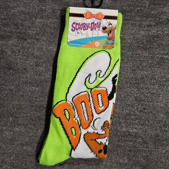 Scooby-Doo Other - Scooby-Doo Mens Halloween Crew Socks Neon Green Boo Ghost Shoe Size 6-12 NWT